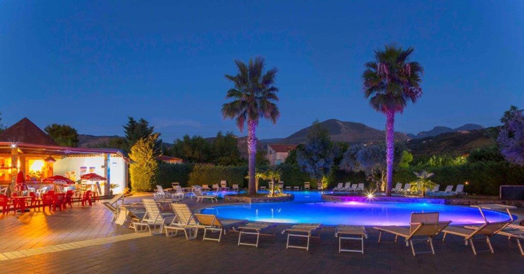 Villaggio Holiday Beach Diamante Exterior foto