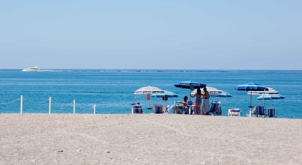 Villaggio Holiday Beach Diamante Exterior foto