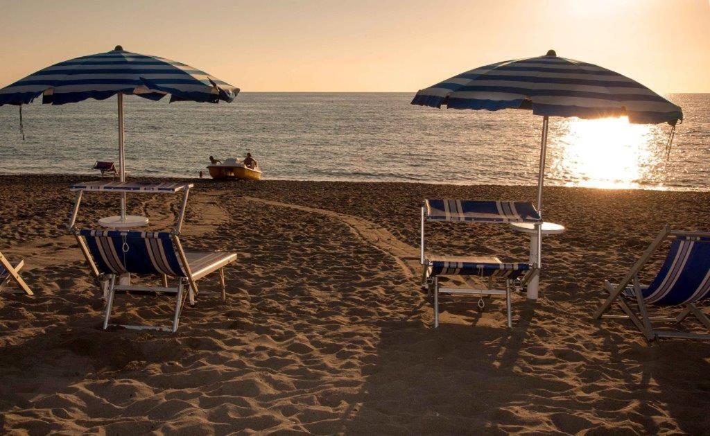 Villaggio Holiday Beach Diamante Exterior foto